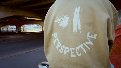 PERSPECTIVE Sweatshirt – Faded Olive